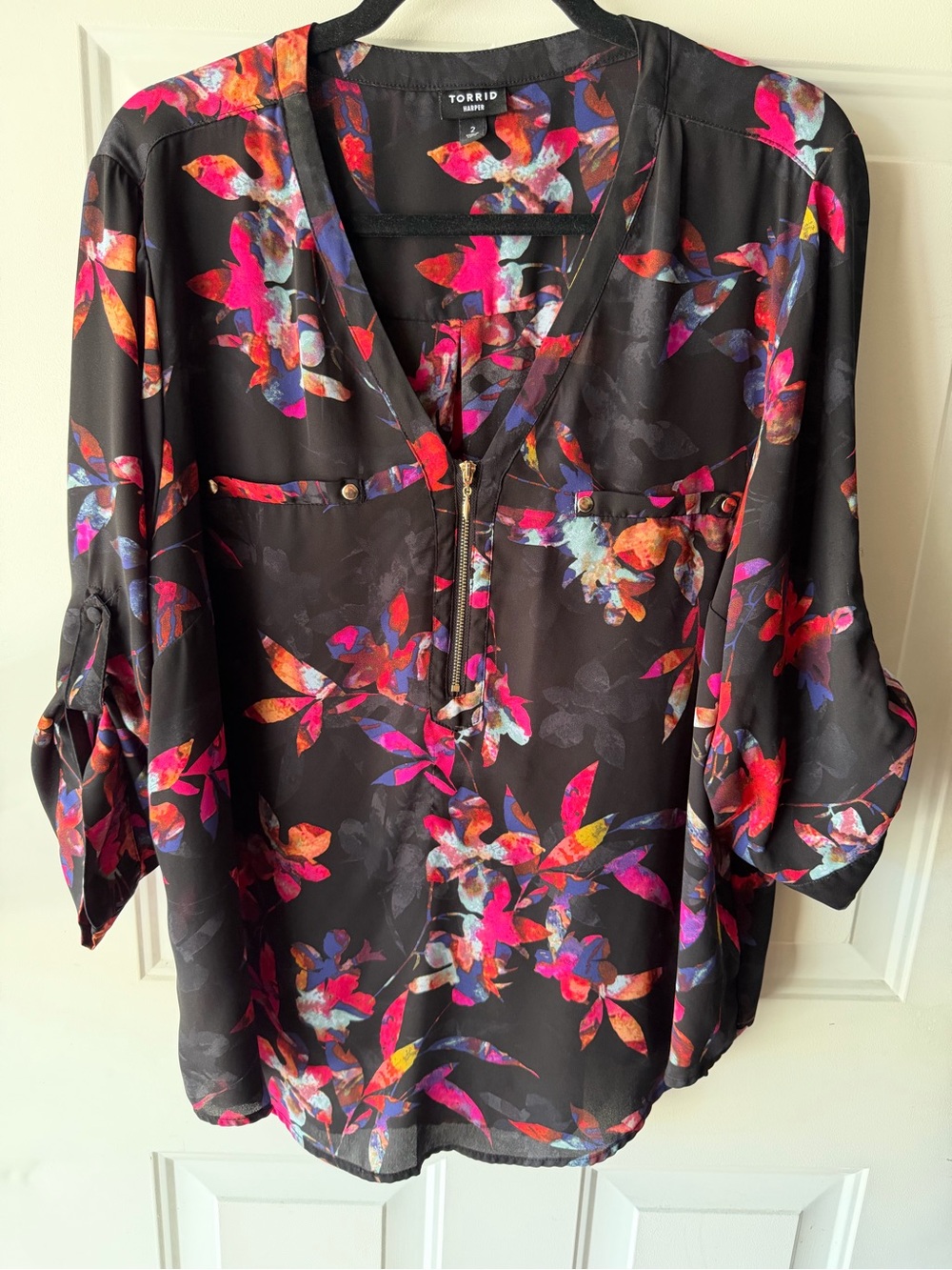 torrid 2X Black Blouse with Pink, Orange & Purple Floral Zip Front